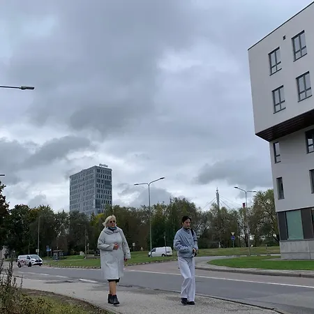 Uus 13b, Beautiful 3-bedroom - 3 Big Beds アパート