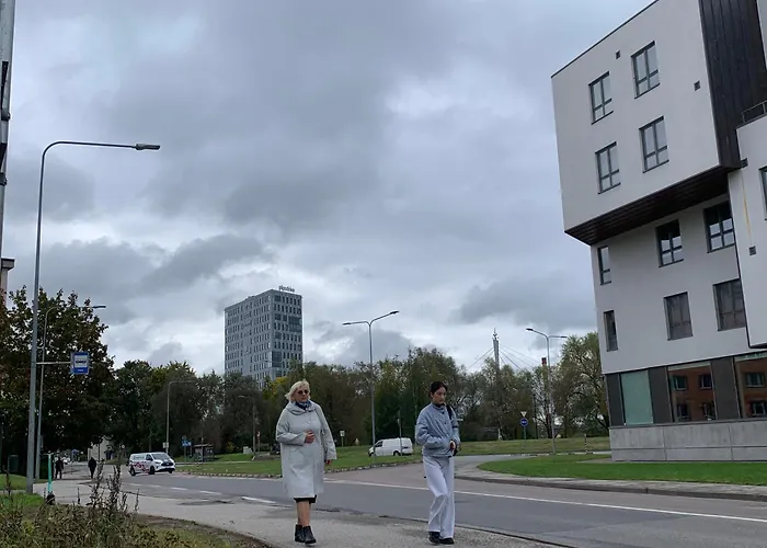 Uus 13b, Beautiful 3-bedroom - 3 Big Beds شقة