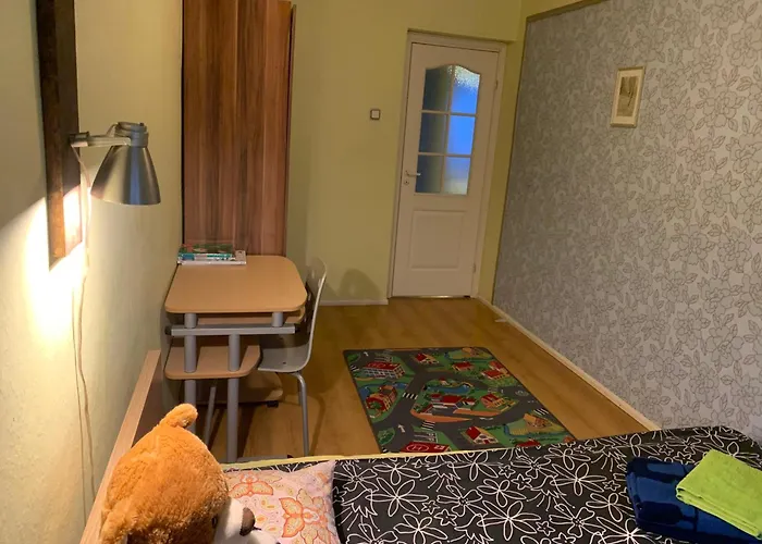 Uus 13b, Beautiful 3-bedroom - 3 Big Beds Lägenhet