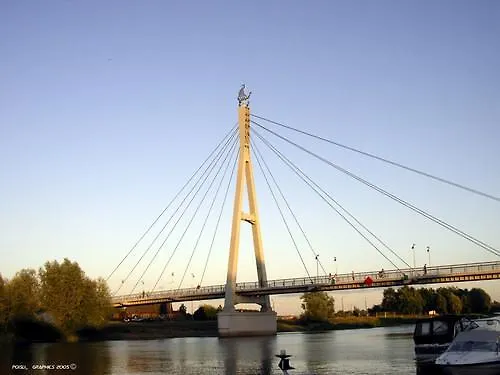 Uus 13b, Beautiful 3-bedroom - 3 Big Beds Tartu